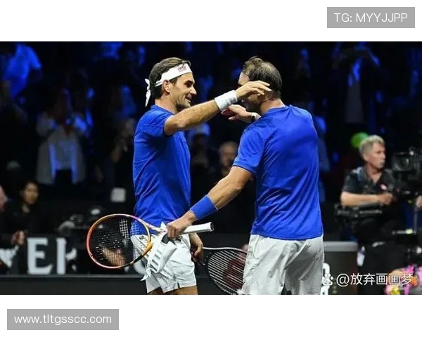 世界网球赛季收官战费德勒告别赛场 纳达尔德约科维奇争夺年终冠军 世界网球赛季收官战费德勒告别赛场 纳达尔德约科维奇争夺年终冠军