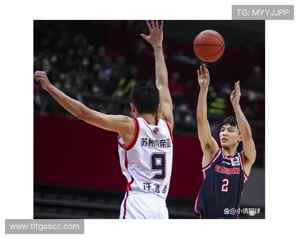 中国男篮新星闪耀国际赛场 力助球队逆袭强敌迎来胜利曙光 中国男篮新星闪耀国际赛场 力助球队逆袭强敌迎来胜利曙光